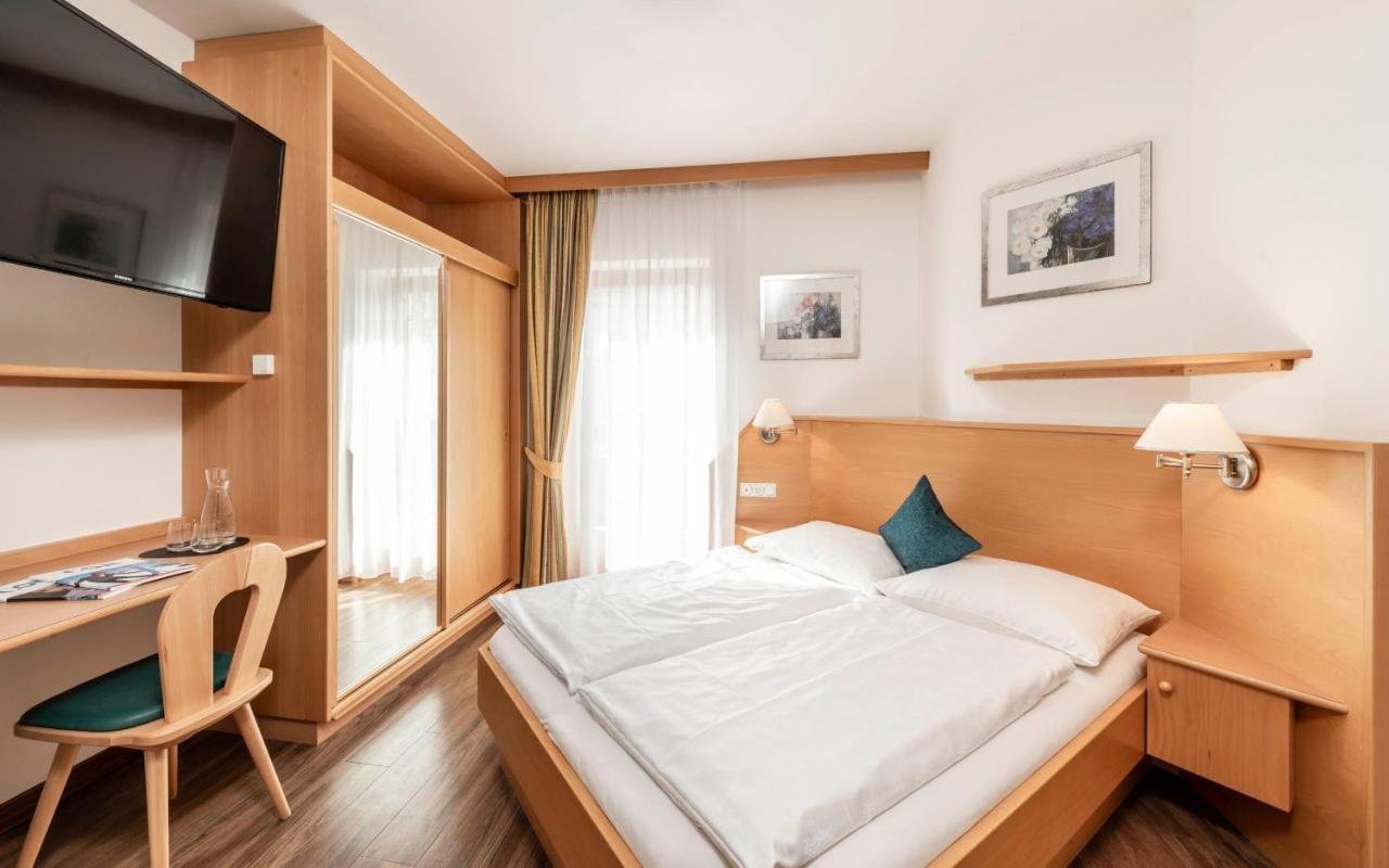 Hotel Roesslwirt Barbiano  Esterno foto